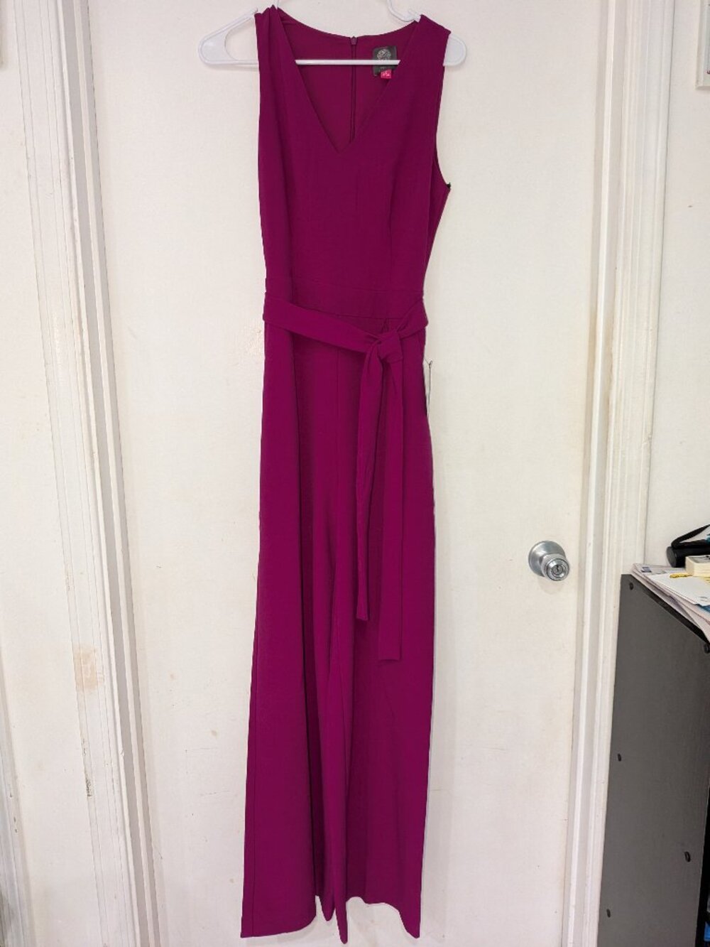 Vince Camuto Magenta Sleeveless Jumpsuit – Size 6 – New With Tags